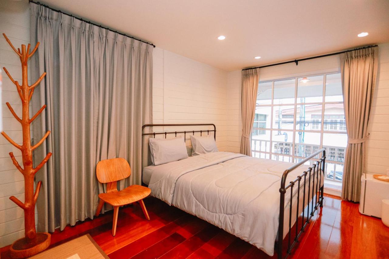Chertel Poshtel Ban Chamun Exterior photo