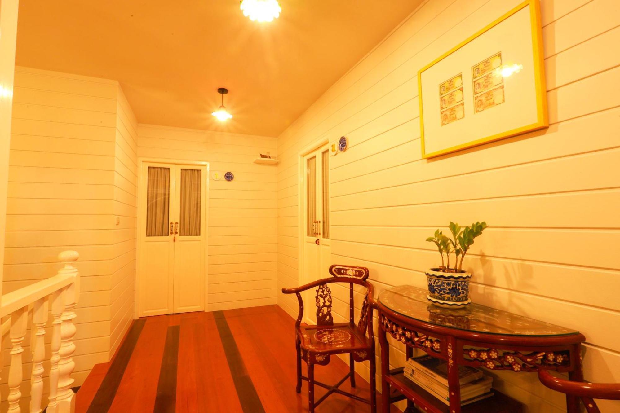 Chertel Poshtel Ban Chamun Exterior photo